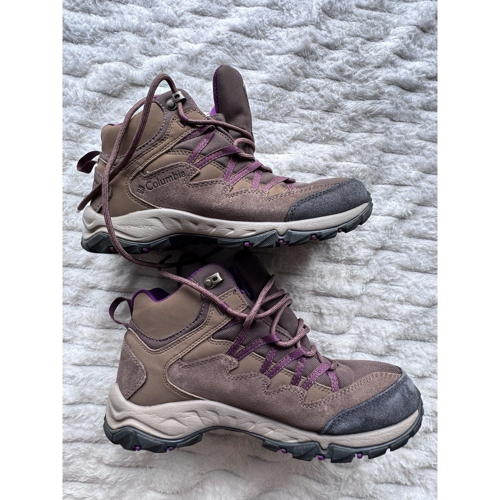 Columbia Women's Wahkeena Mid Waterproof Hiking Boot High Traction Breathable
